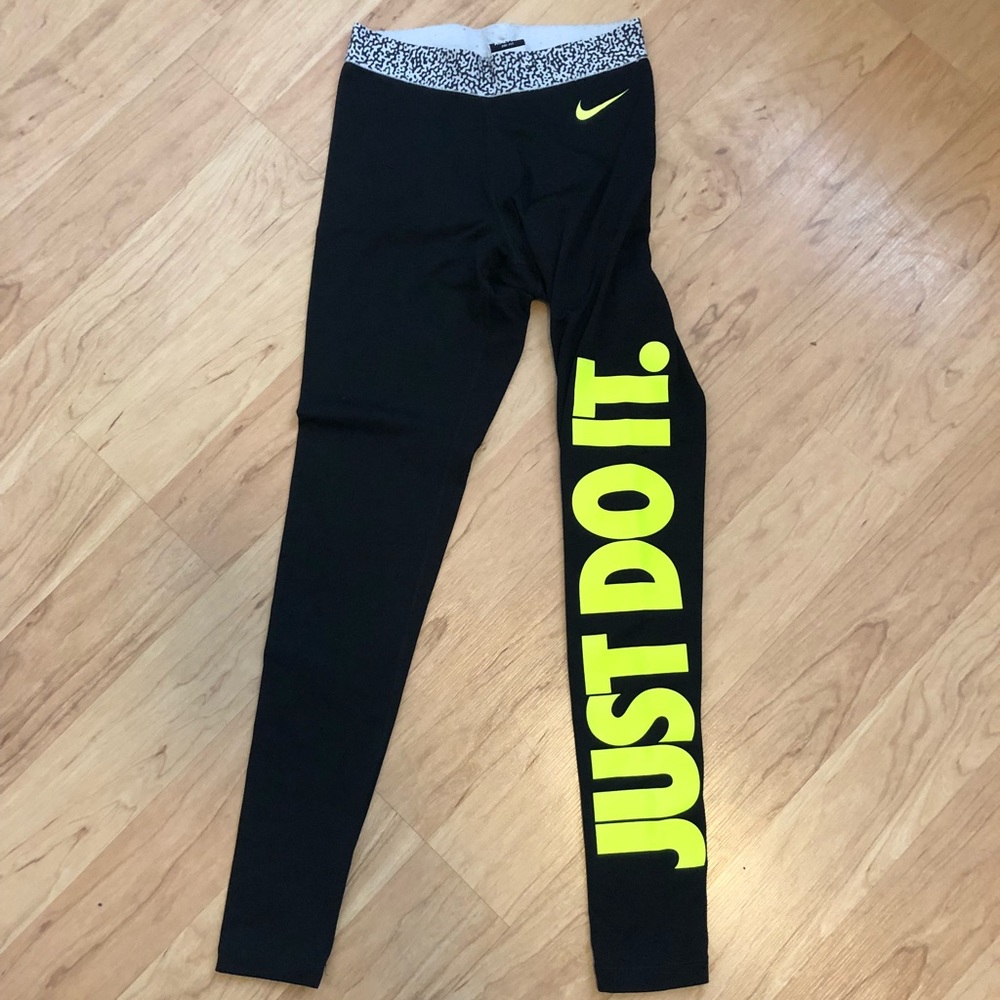 Nike drifit leggings